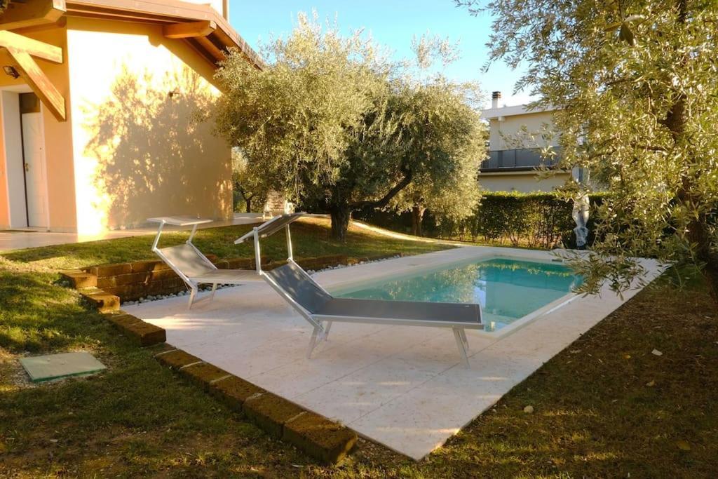 Villa Lidia - Tra Il Verde E L'Azzurro. San Felice del Benaco Luaran gambar